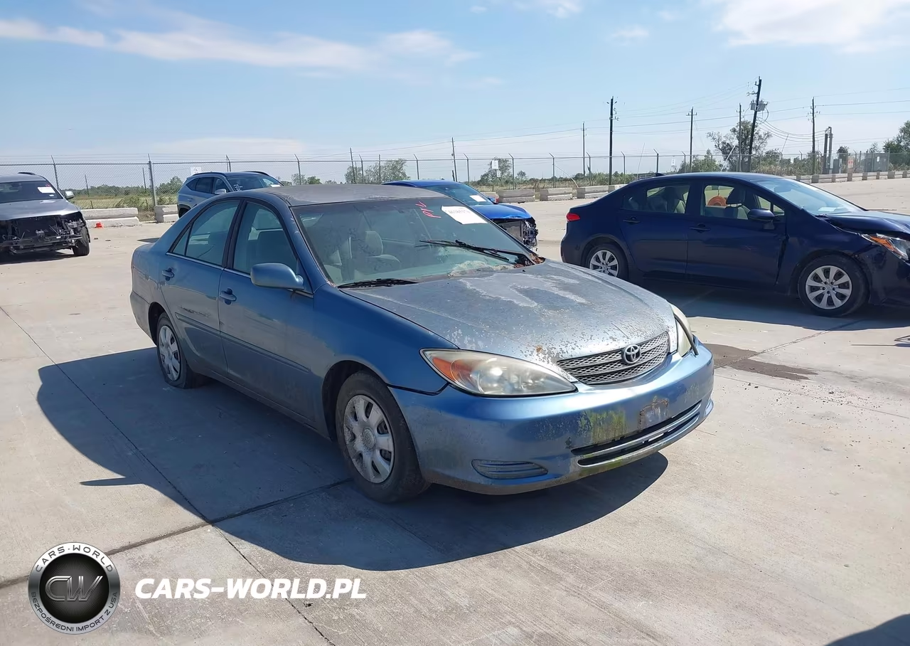 2004 Toyota Camry Le