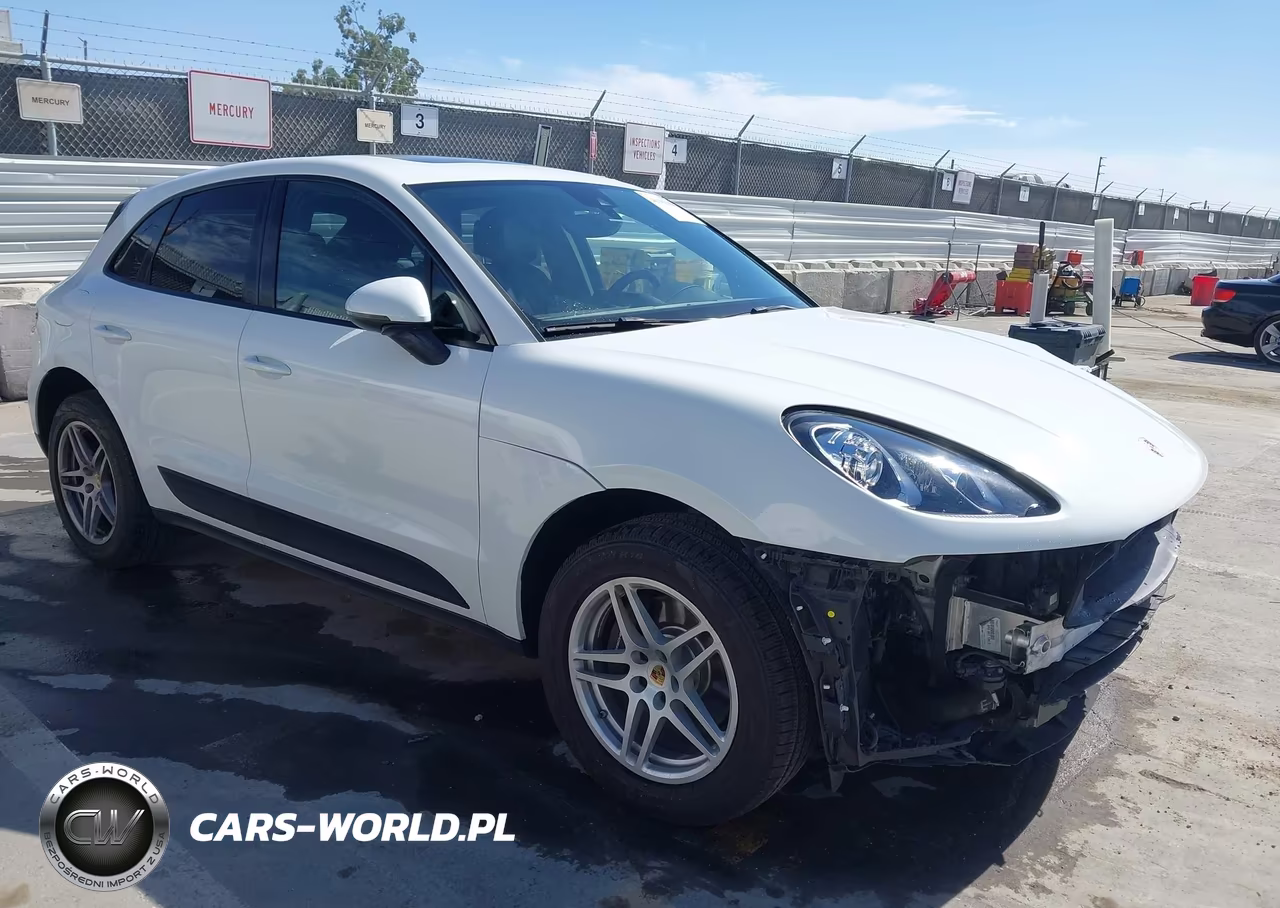 2018 Porsche Macan Sport Edition