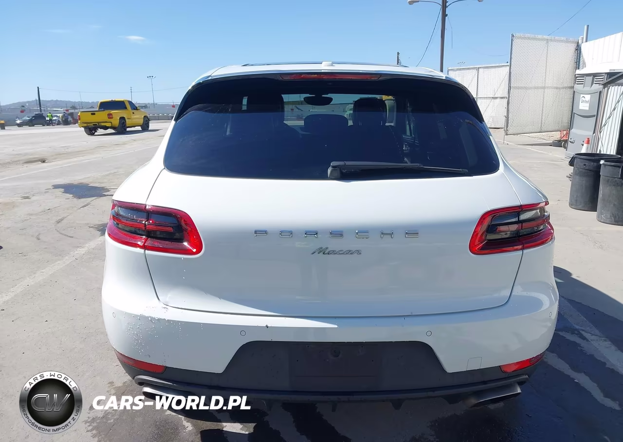 2018 Porsche Macan Sport Edition VIN:WP1AA2A53JLB22745 - 17