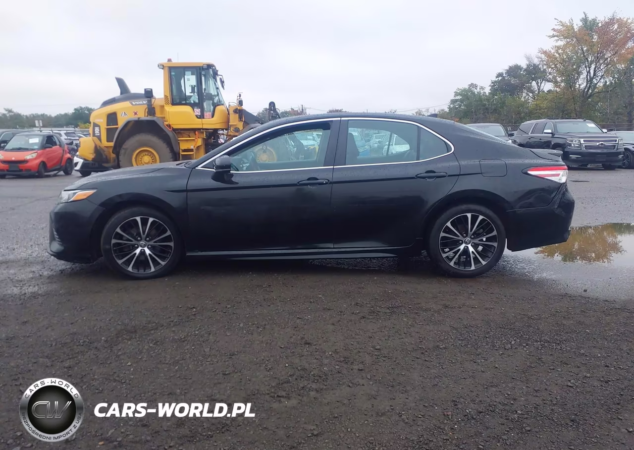 2020 Toyota Camry Se VIN:4T1G11AK5LU358219 - 14