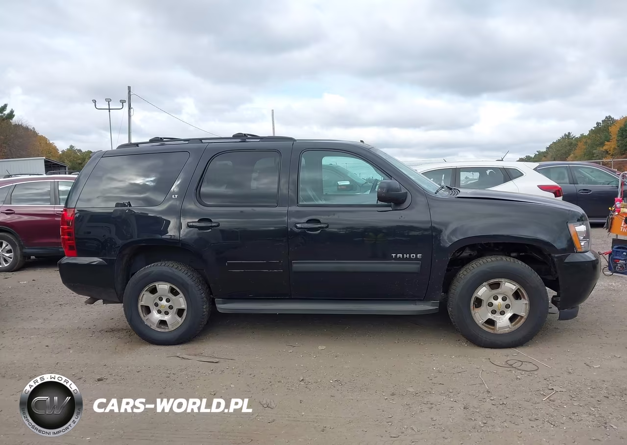 2013 Chevrolet Tahoe Lt VIN:1GNSKBE05DR344584 - 13