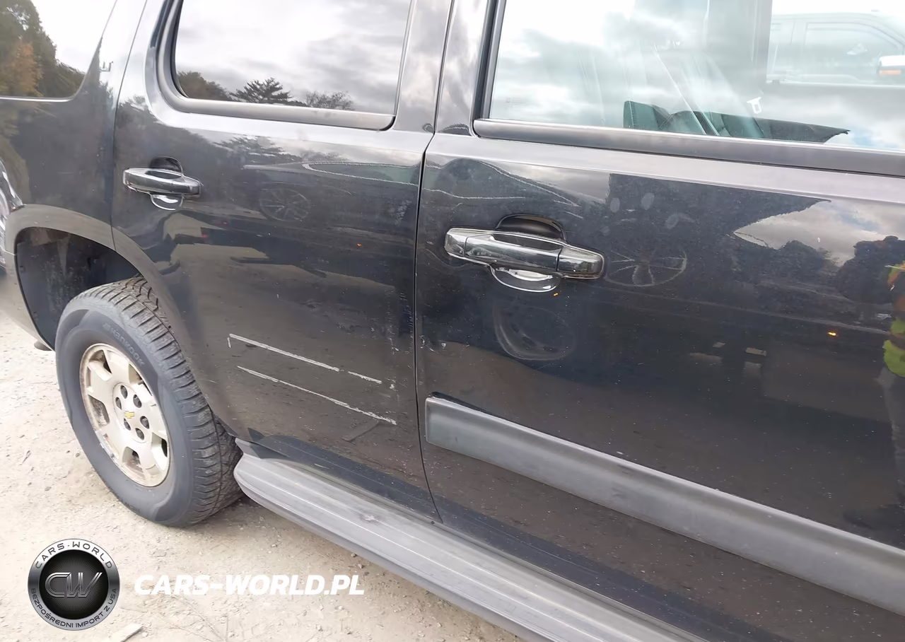 2013 Chevrolet Tahoe Lt VIN:1GNSKBE05DR344584 - 6