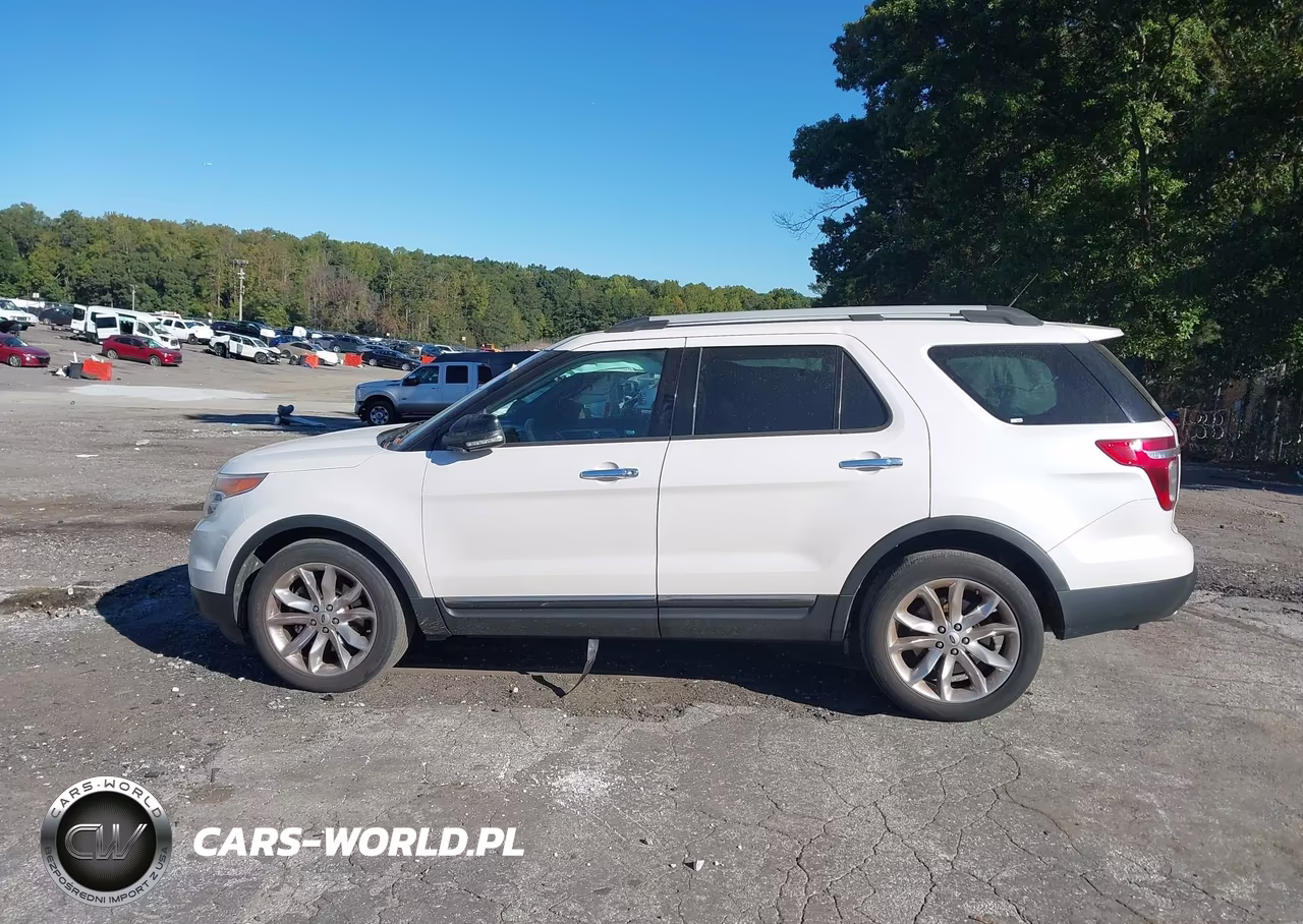2015 Ford Explorer Xlt VIN:1FM5K7D84FGB94312 - 14