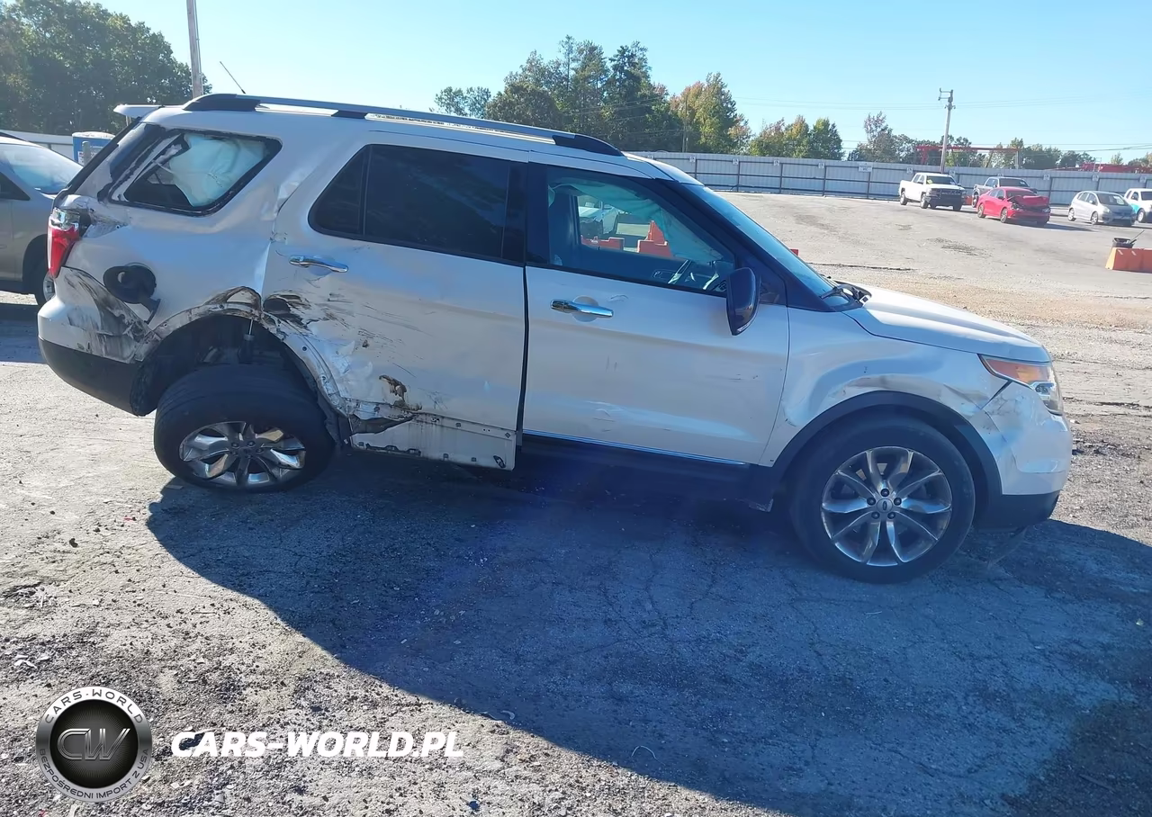 2015 Ford Explorer Xlt VIN:1FM5K7D84FGB94312 - 6