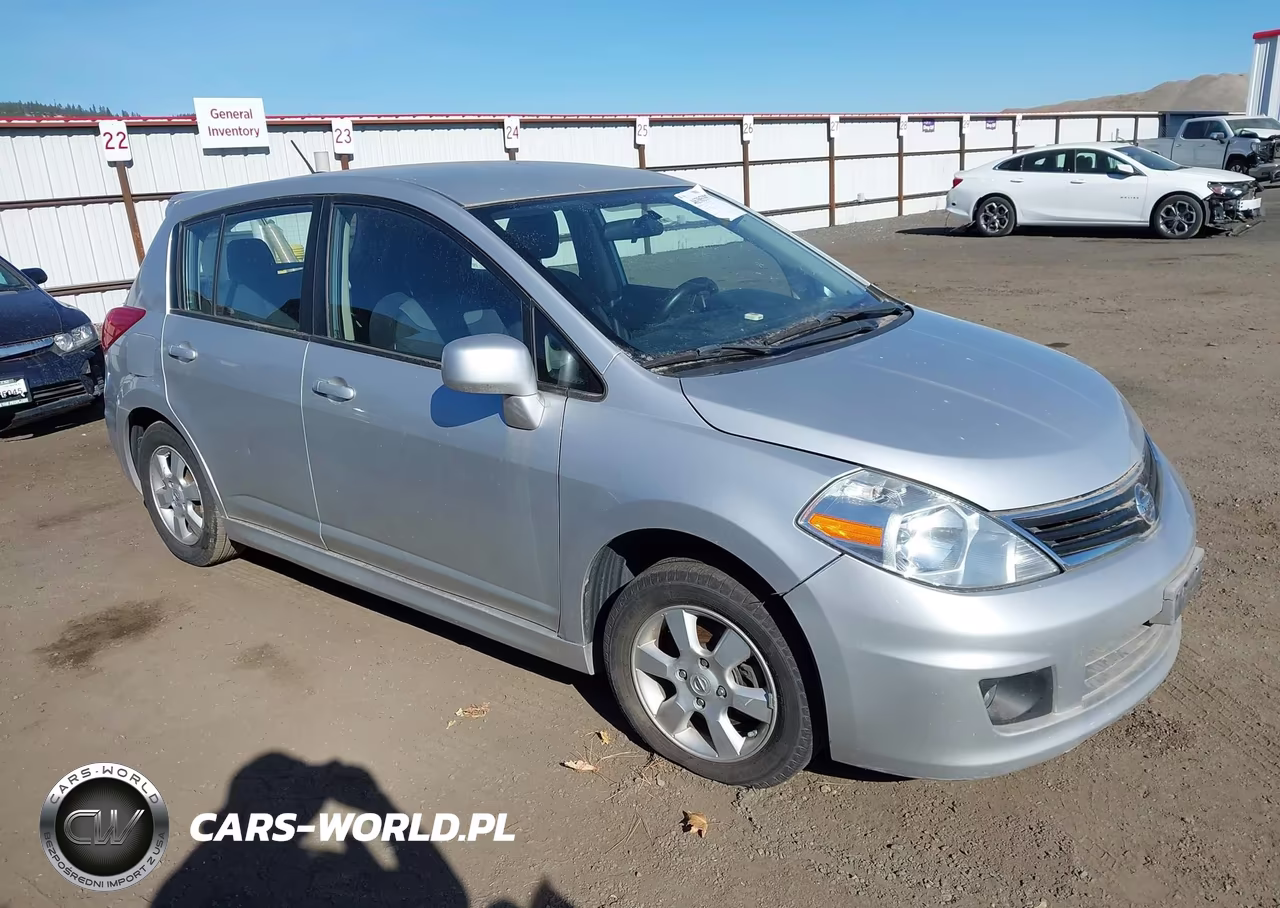 2011 Nissan Versa 1.8Sl
