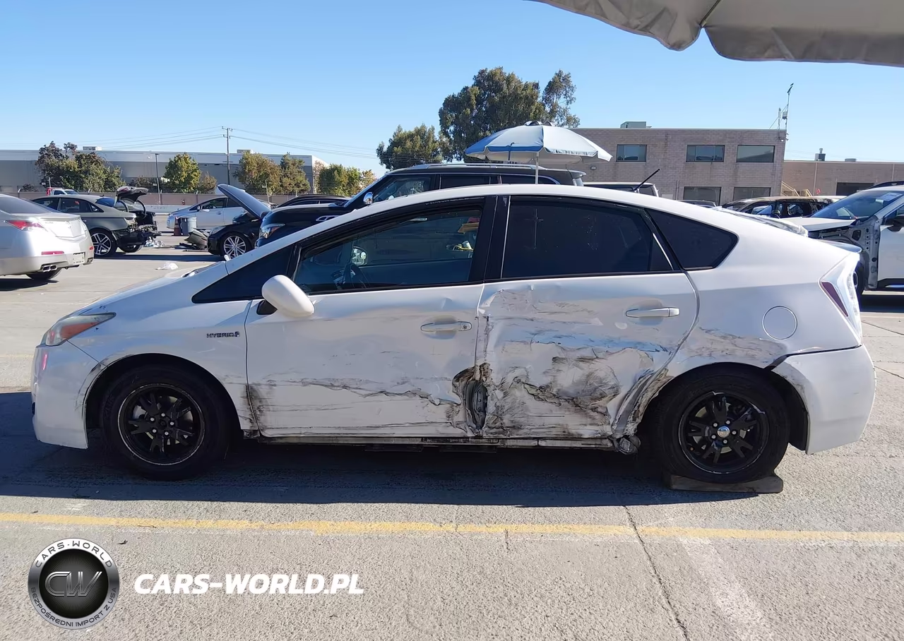 2010 Toyota Prius Iii VIN:JTDKN3DU4A0080638 - 15
