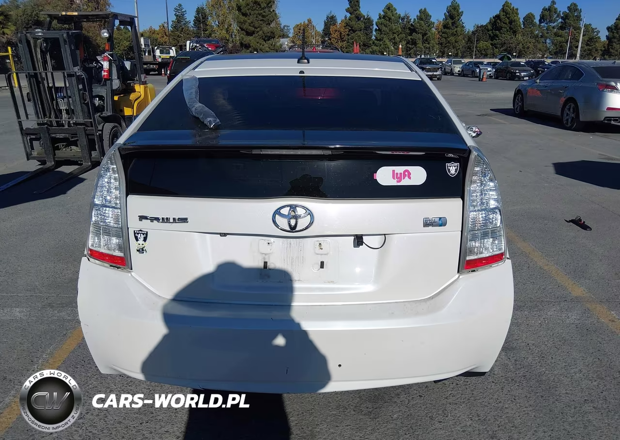 2010 Toyota Prius Iii VIN:JTDKN3DU4A0080638 - 17