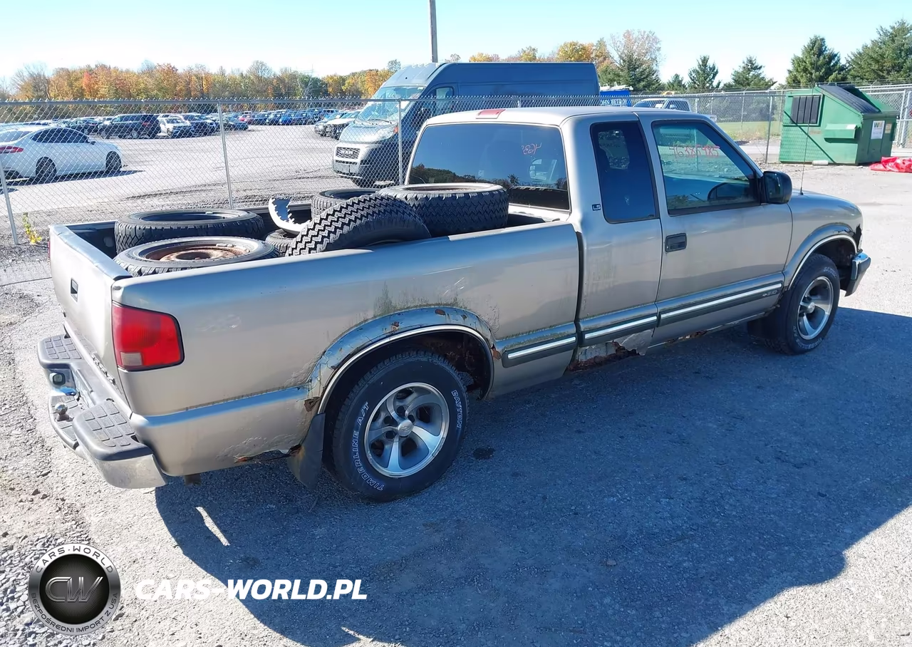 2000 Chevrolet S-10 Ls VIN:1GCCS19W3Y8310273 - 4