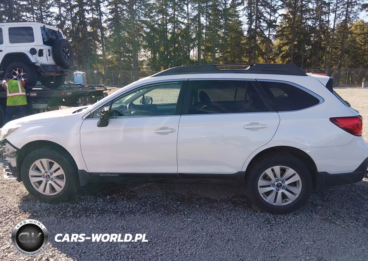 2019 Subaru Outback 2.5I Premium VIN:4S4BSAFC6K3237437 - 15