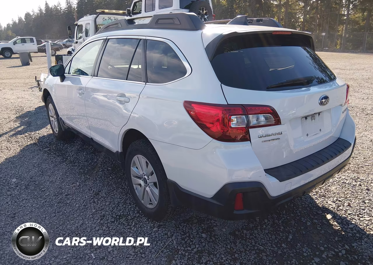 2019 Subaru Outback 2.5I Premium VIN:4S4BSAFC6K3237437 - 3