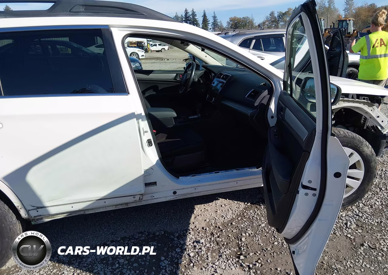 2019 Subaru Outback 2.5I Premium VIN:4S4BSAFC6K3237437 - 5