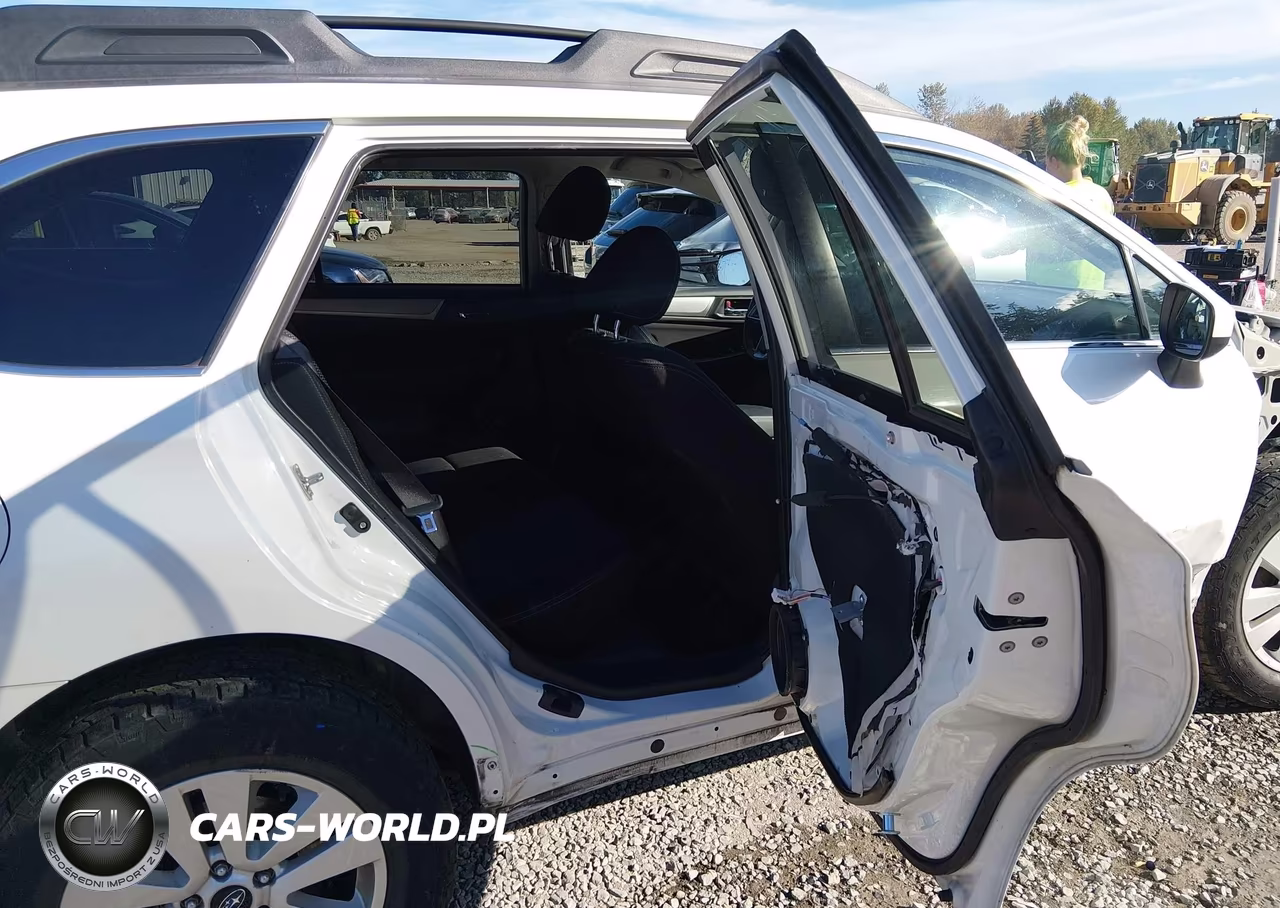 2019 Subaru Outback 2.5I Premium VIN:4S4BSAFC6K3237437 - 8