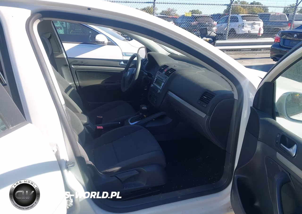 2009 Volkswagen Rabbit S VIN:WVWDA71K29W010773 - 5