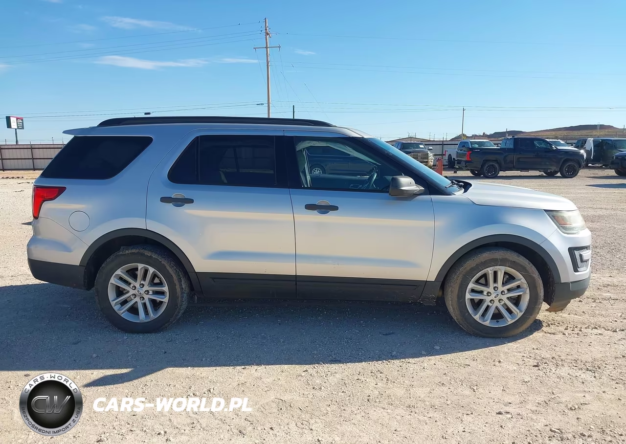 2017 Ford Explorer VIN:1FM5K7B87HGB39584 - 13