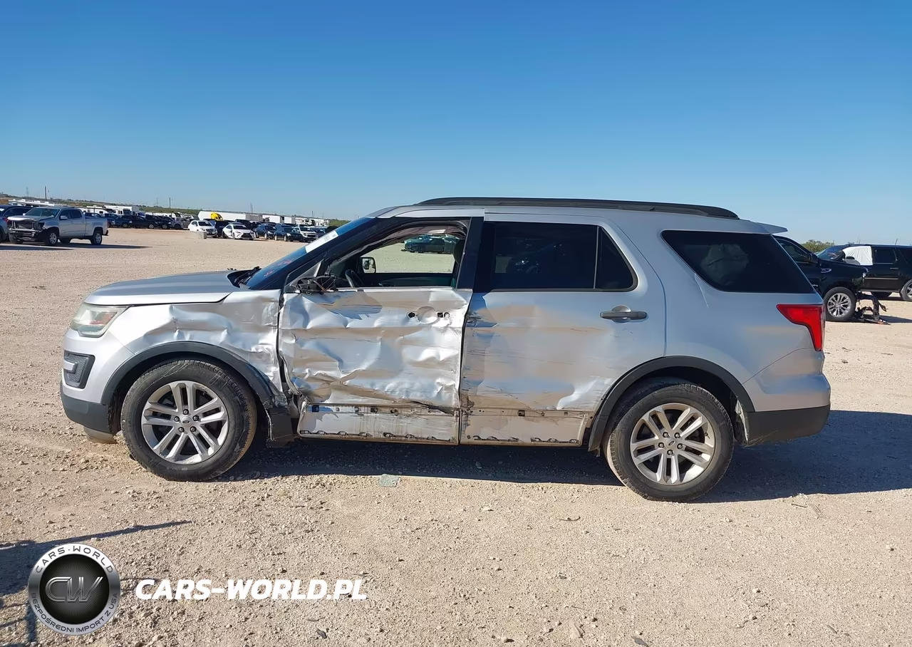 2017 Ford Explorer VIN:1FM5K7B87HGB39584 - 14
