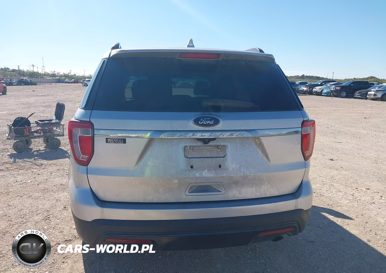 2017 Ford Explorer VIN:1FM5K7B87HGB39584 - 16