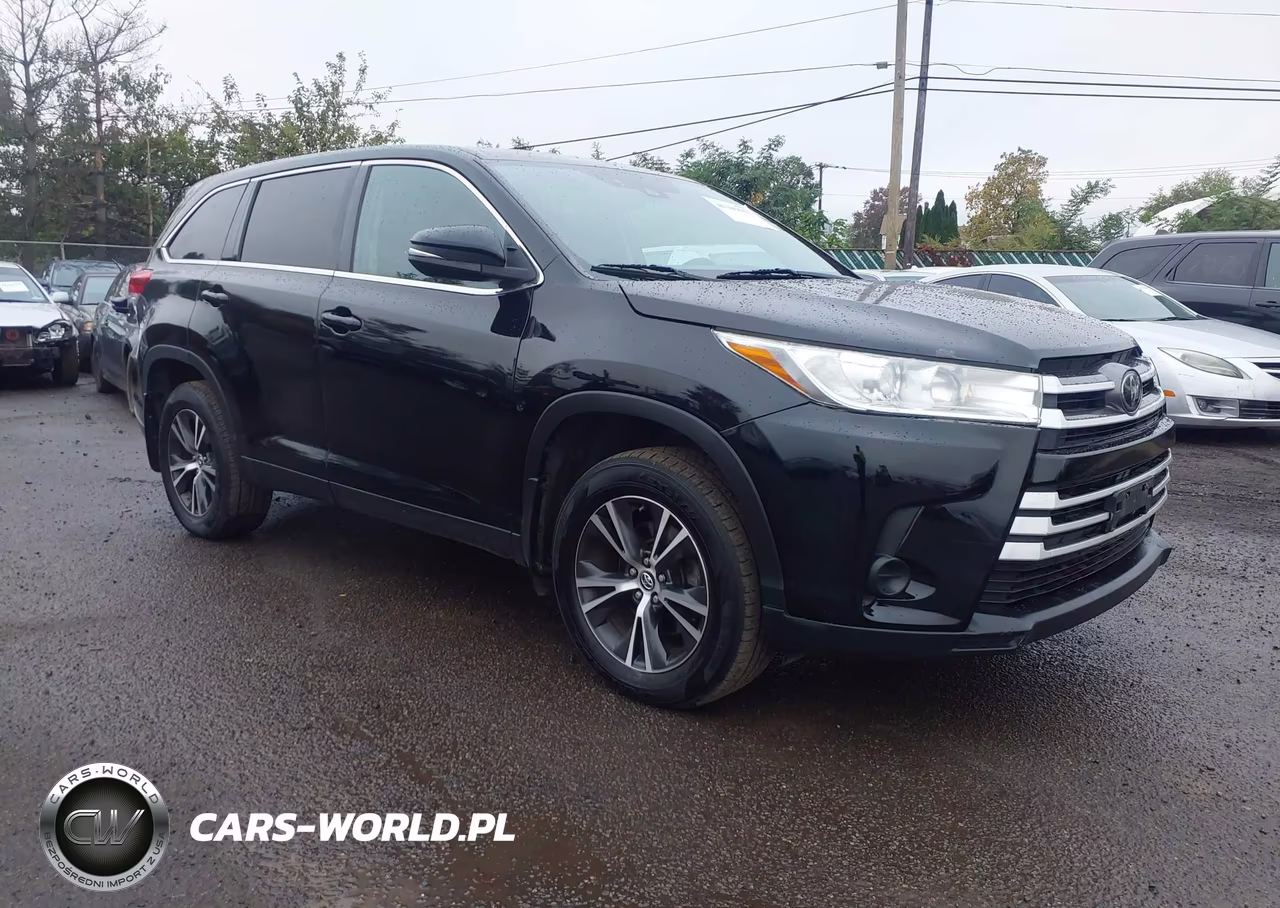 2019 Toyota Highlander Le