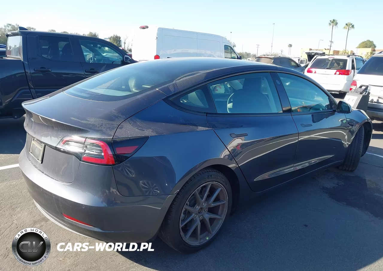 2021 Tesla Model 3 Standard Range Plus Rear-Wheel Drive VIN:5YJ3E1EA0MF074743 - 4