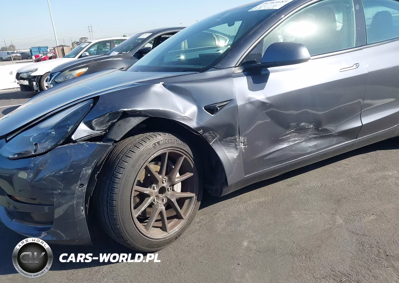 2021 Tesla Model 3 Standard Range Plus Rear-Wheel Drive VIN:5YJ3E1EA0MF074743 - 6
