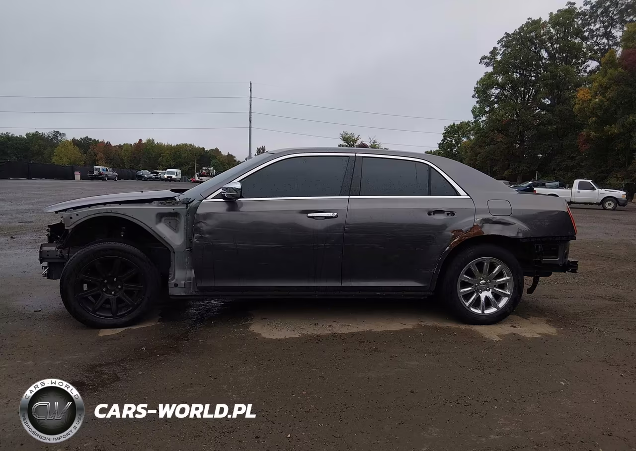 2014 Chrysler 300C VIN:2C3CCAET6EH380675 - 14
