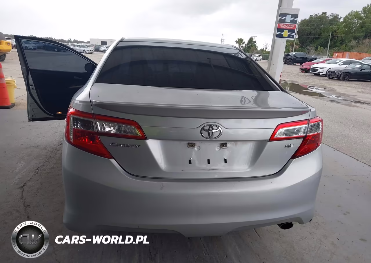 2012 Toyota Camry Se VIN:4T1BF1FK7CU022091 - 17