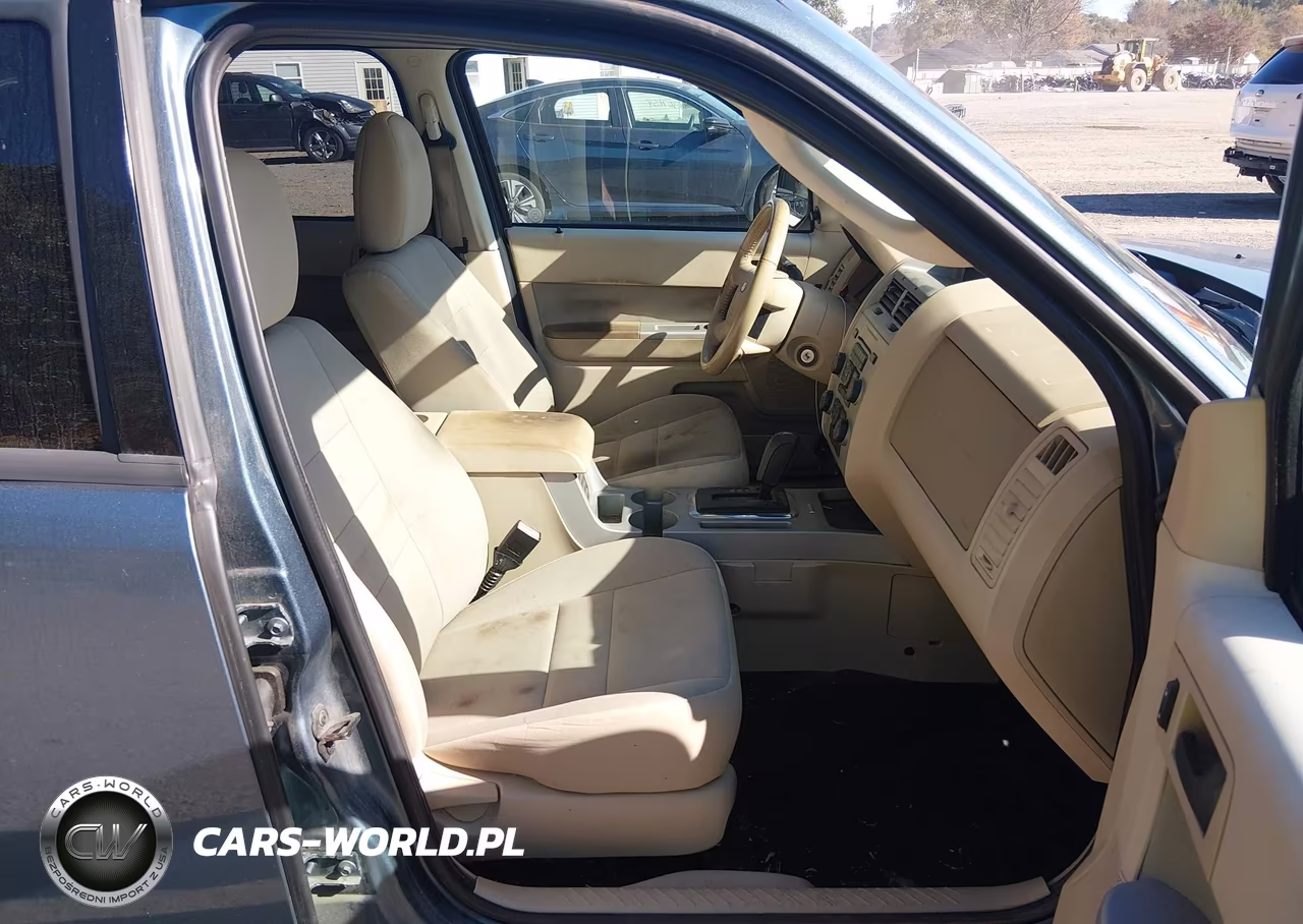2012 Ford Escape Xlt VIN:1FMCU9DG9CKA99564 - 5