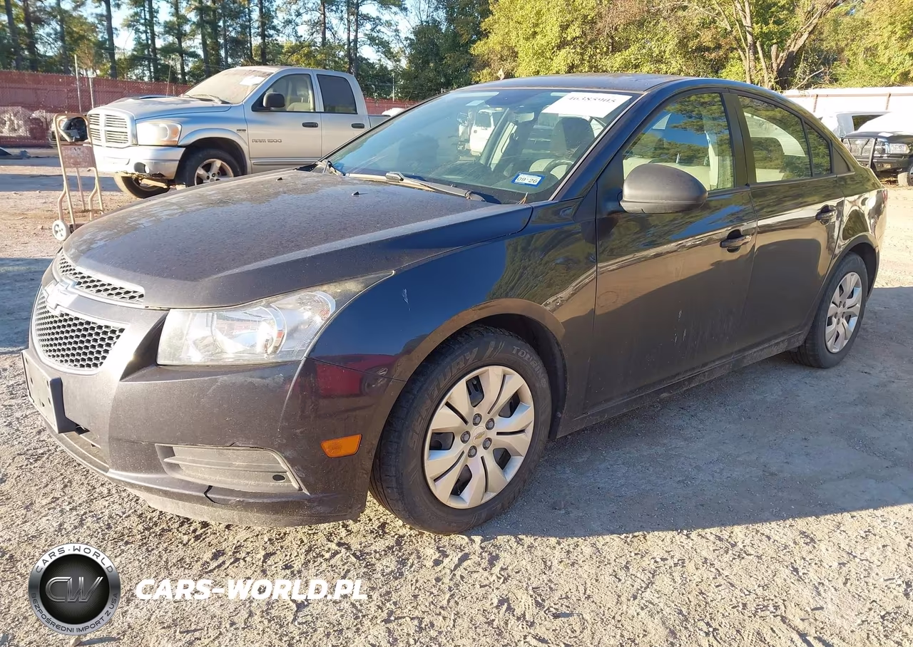 2014 Chevrolet Cruze Ls Auto VIN:1G1PA5SH2E7211686 - 2