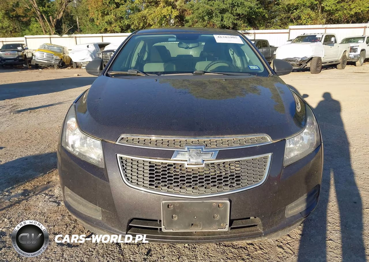 2014 Chevrolet Cruze Ls Auto VIN:1G1PA5SH2E7211686 - 6