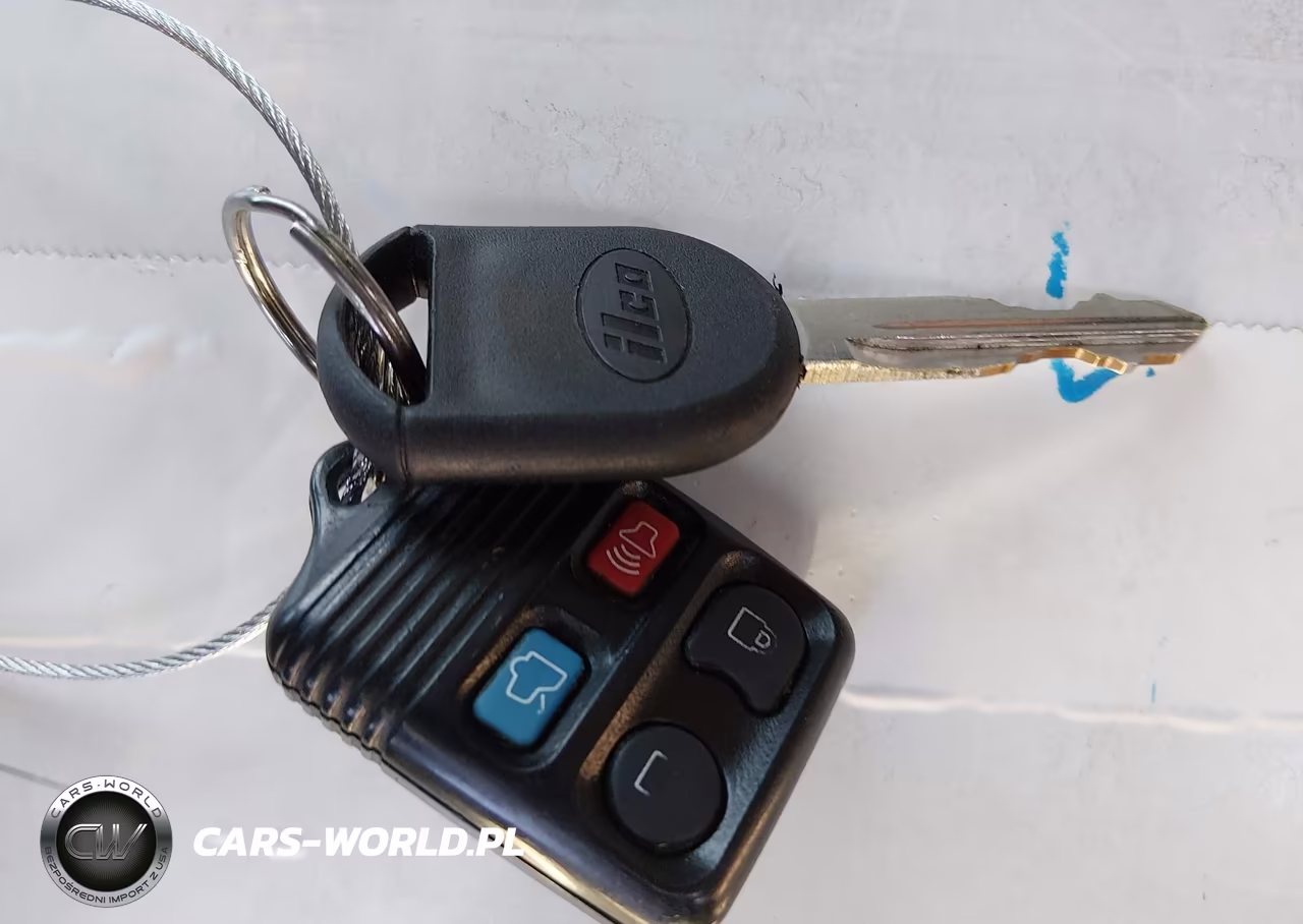 2009 Ford Focus Se VIN:1FAHP35N69W129770 - 11
