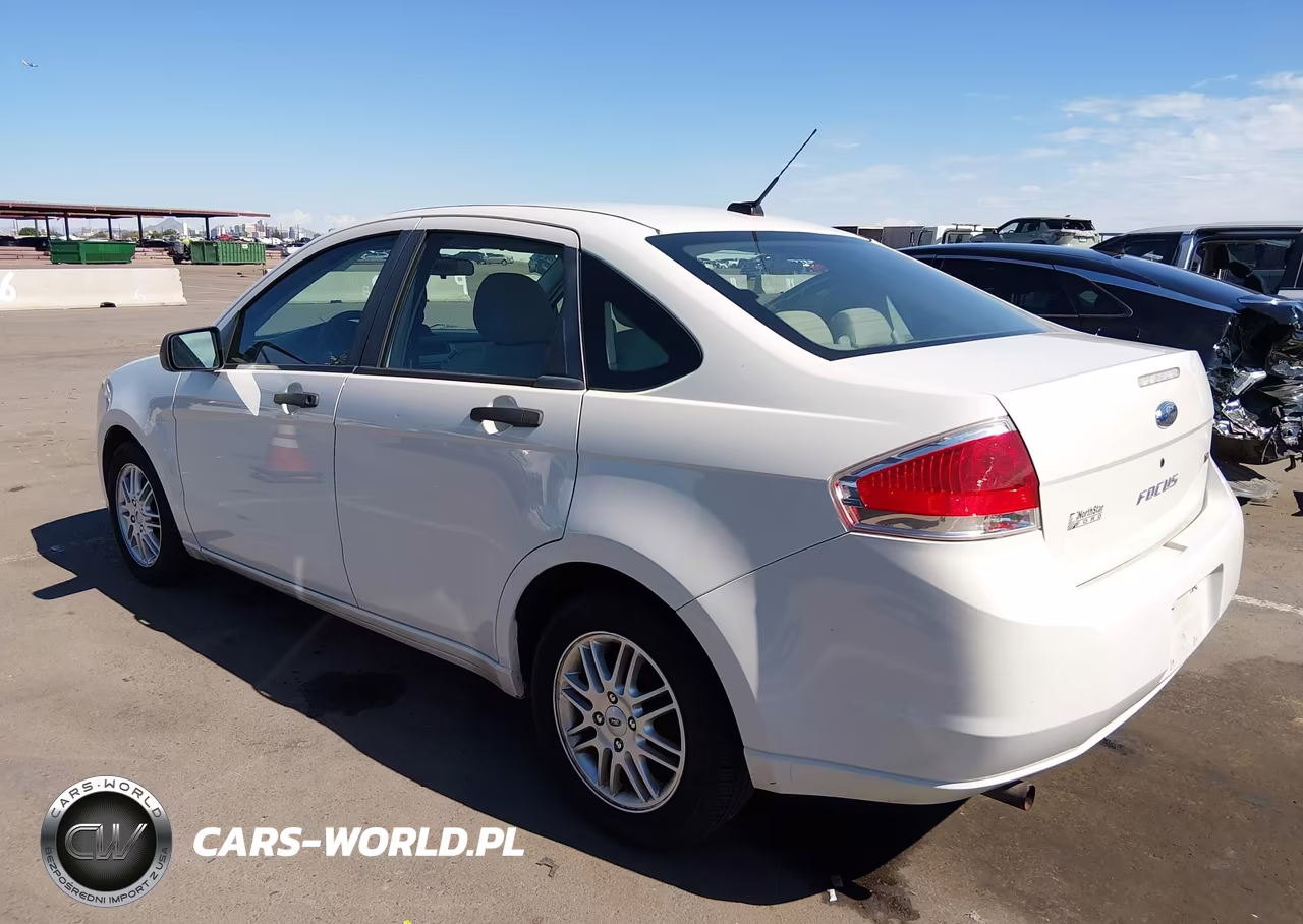 2009 Ford Focus Se VIN:1FAHP35N69W129770 - 3