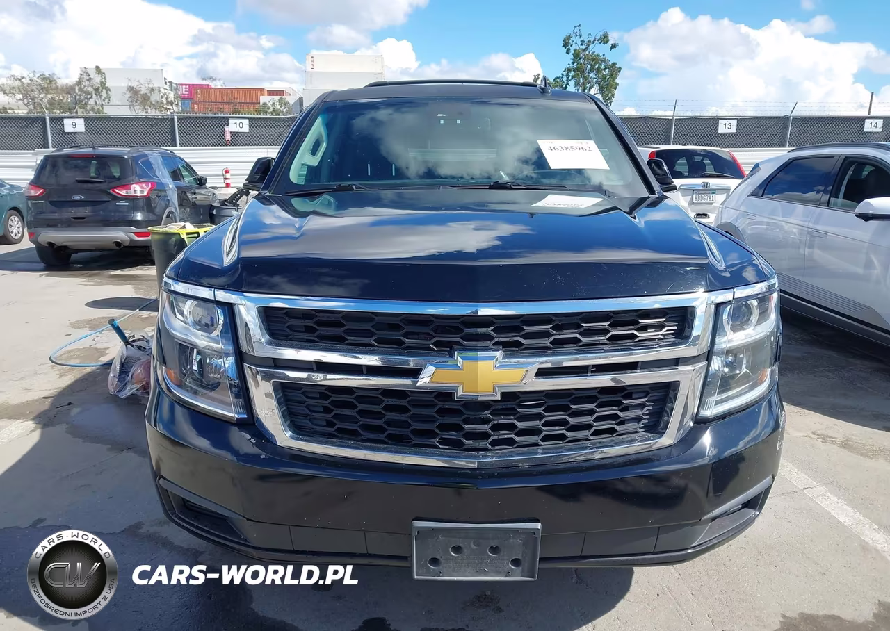 2017 Chevrolet Suburban Lt VIN:1GNSKHKC0HR115592 - 12