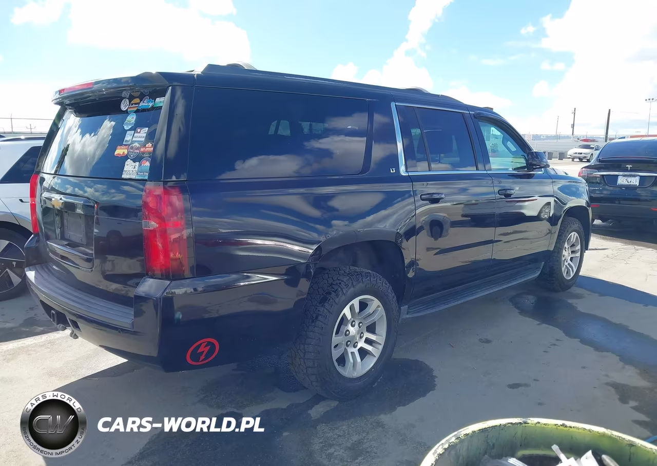 2017 Chevrolet Suburban Lt VIN:1GNSKHKC0HR115592 - 4