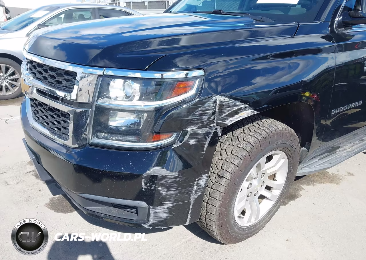 2017 Chevrolet Suburban Lt VIN:1GNSKHKC0HR115592 - 6