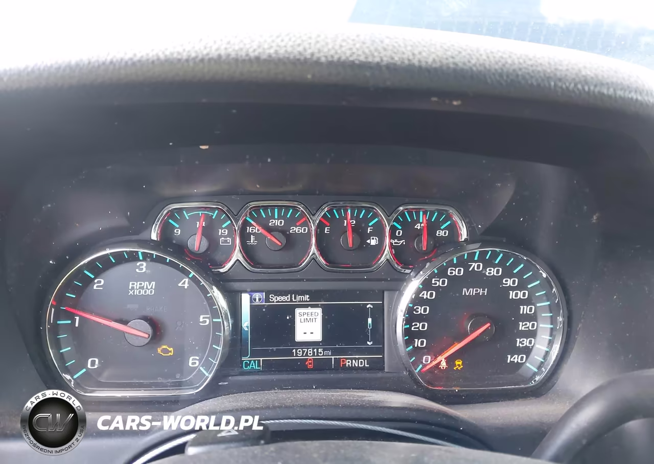2017 Chevrolet Suburban Lt VIN:1GNSKHKC0HR115592 - 7