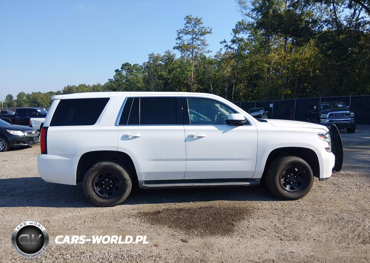 2015 Chevrolet Tahoe Commercial VIN:1GNLC2EC9FR717222 - 13