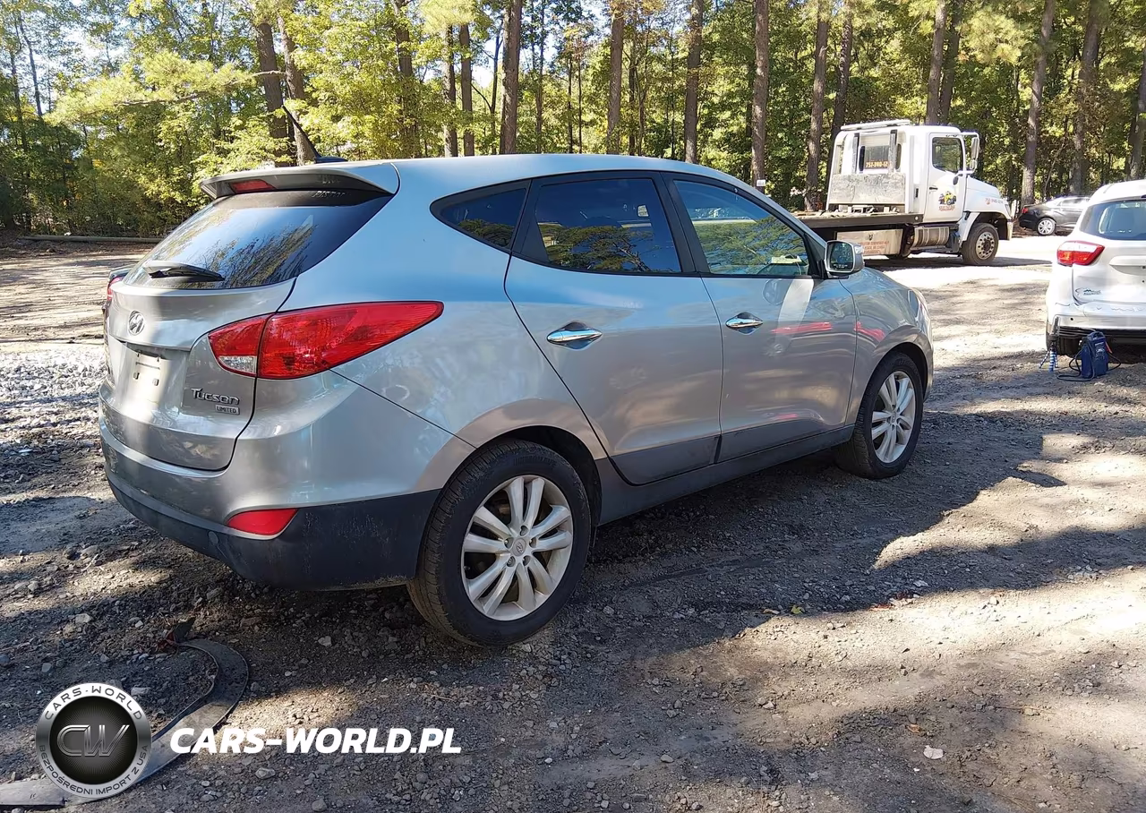 2013 Hyundai Tucson Limited VIN:KM8JU3ACXDU675254 - 4