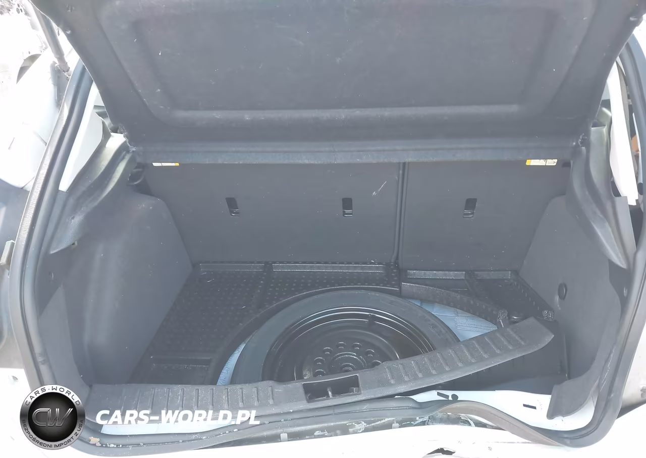 2012 Ford Focus Se VIN:1FAHP3K20CL281630 - 18