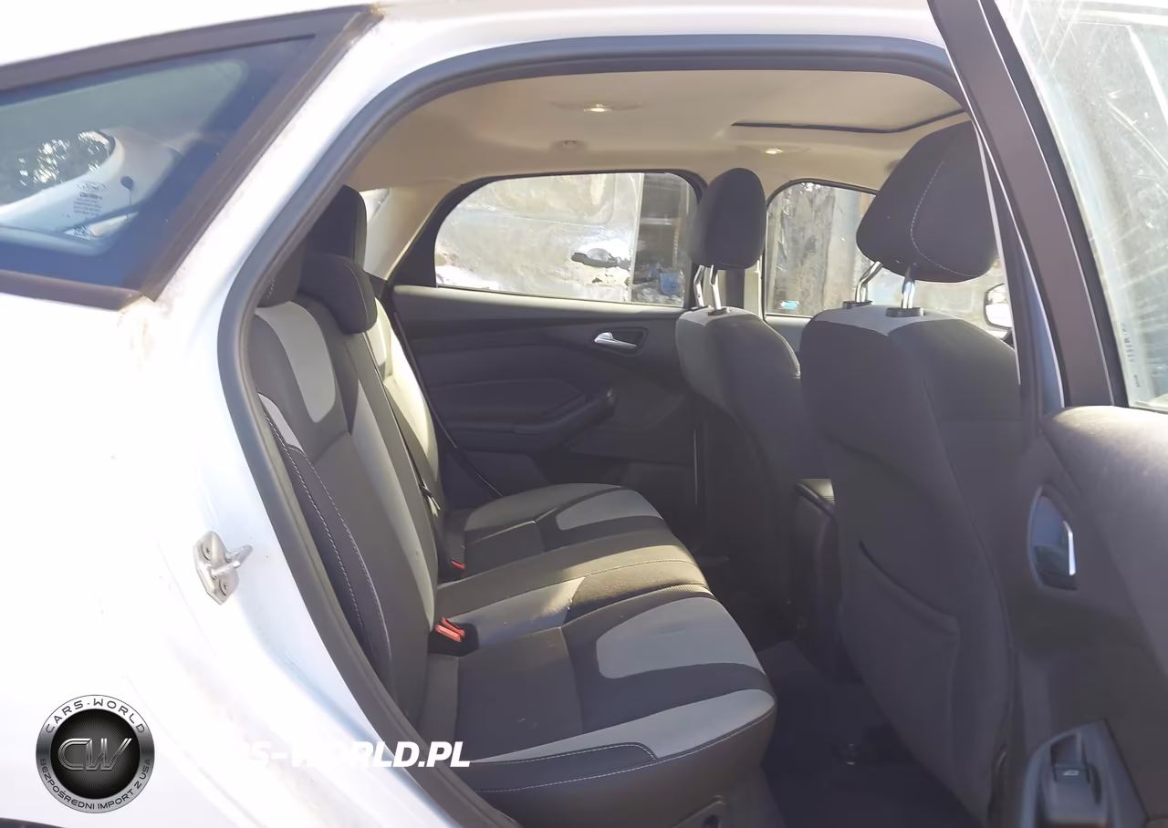 2012 Ford Focus Se VIN:1FAHP3K20CL281630 - 8