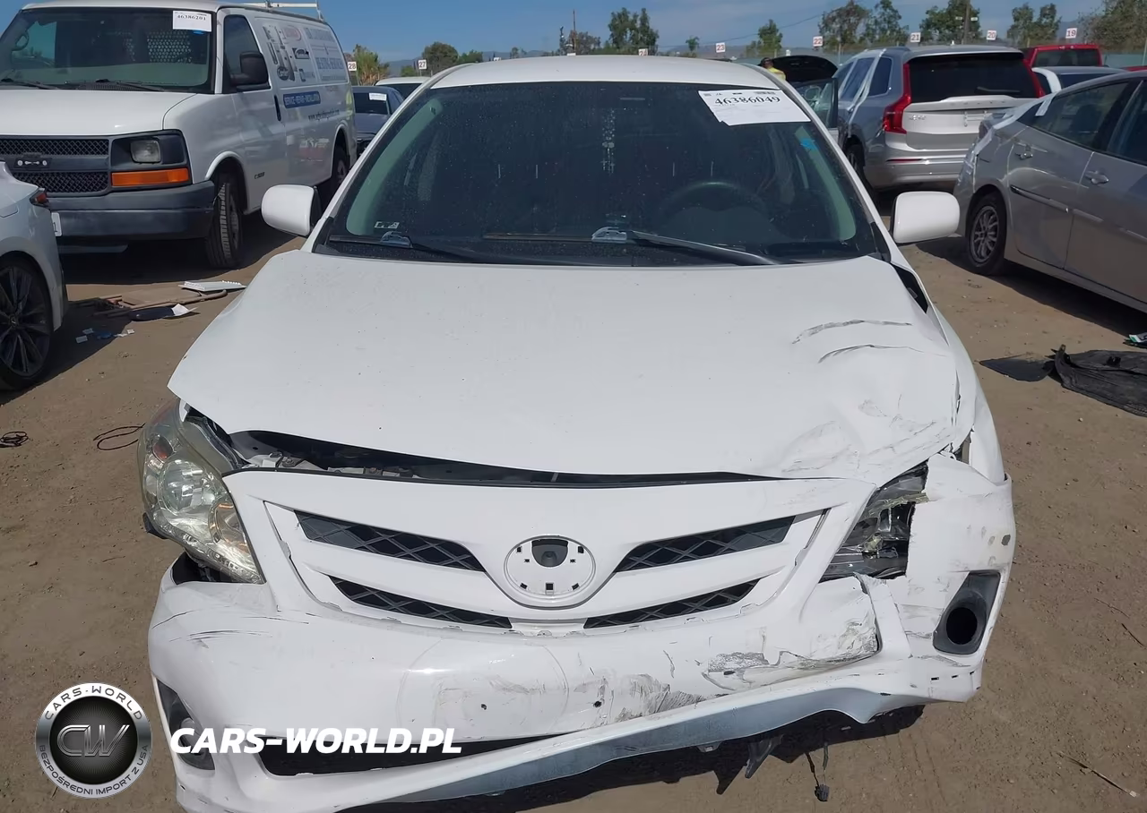 2011 Toyota Corolla S VIN:2T1BU4EE8BC620371 - 12