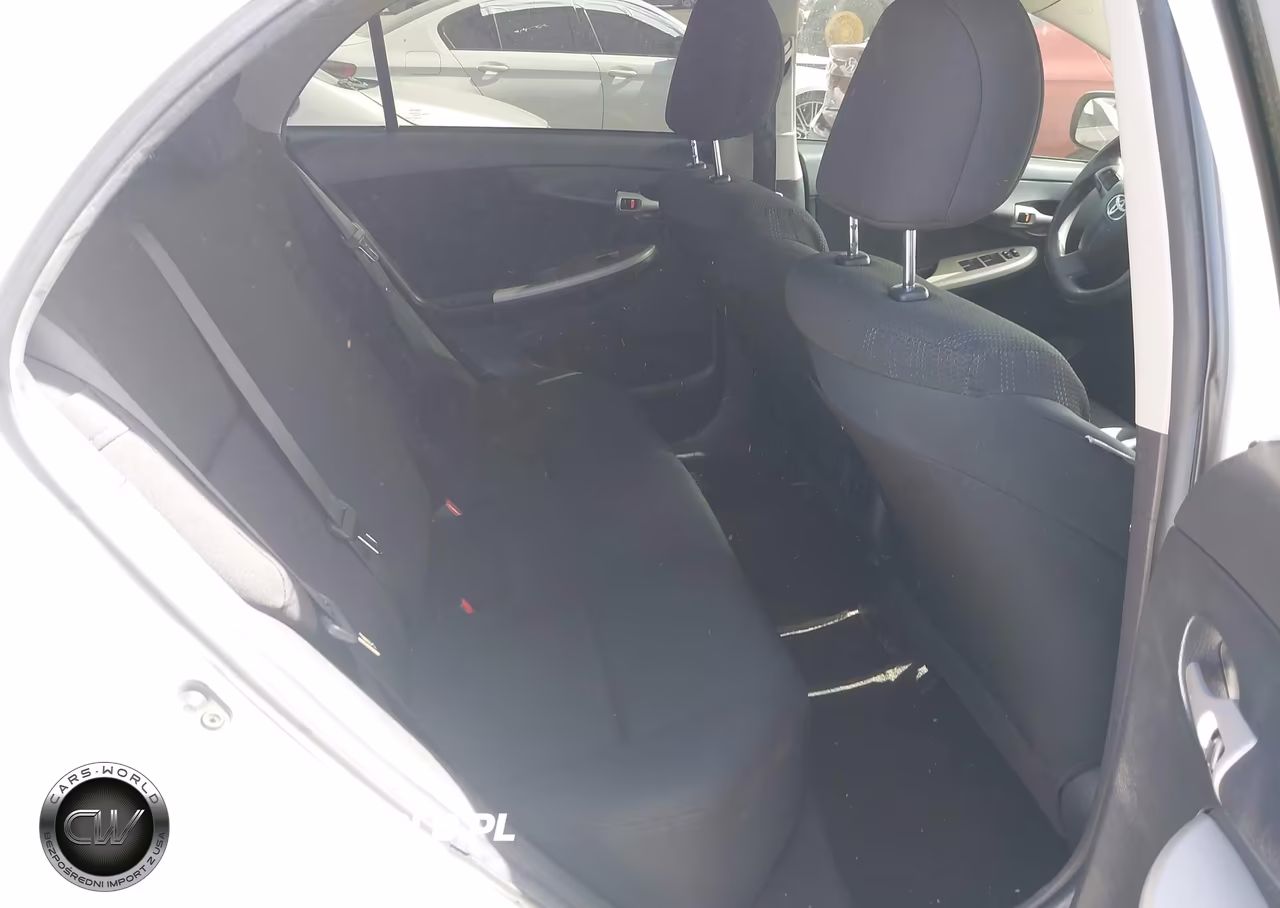 2011 Toyota Corolla S VIN:2T1BU4EE8BC620371 - 8