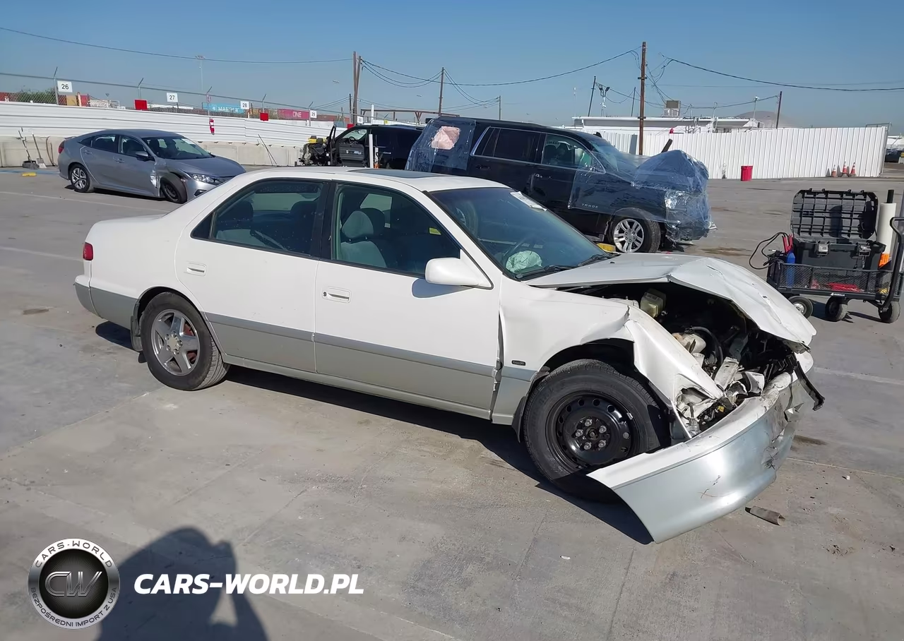 2001 Toyota Camry Le VIN:JT2BG22K410589692 - 1