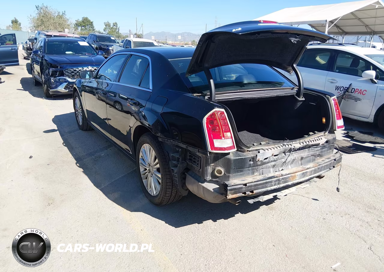 2013 Chrysler 300 Motown VIN:2C3CCARG6DH533468 - 3