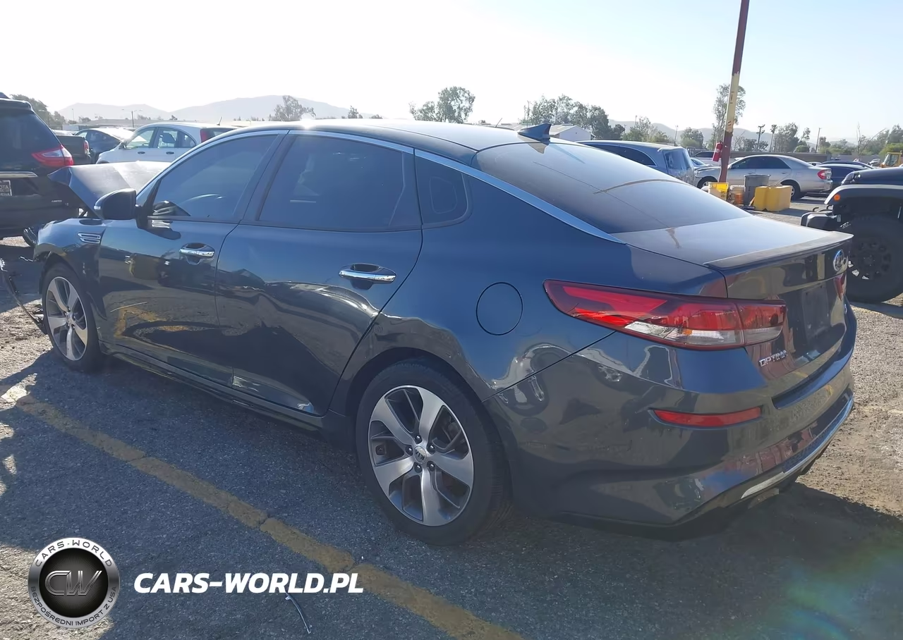 2020 Kia Optima S VIN:5XXGT4L31LG406326 - 3