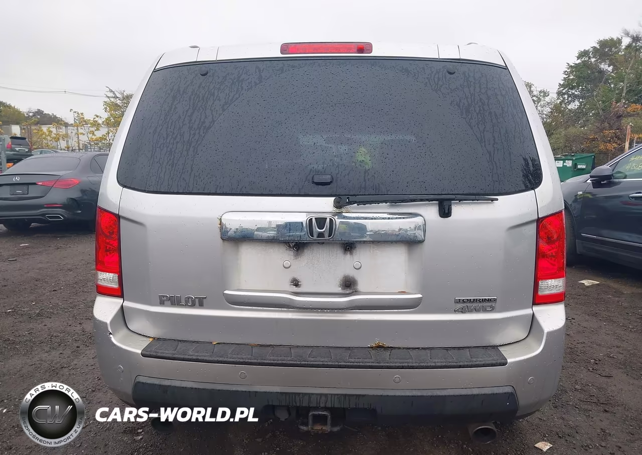 2011 Honda Pilot Touring VIN:5FNYF4H91BB507358 - 17