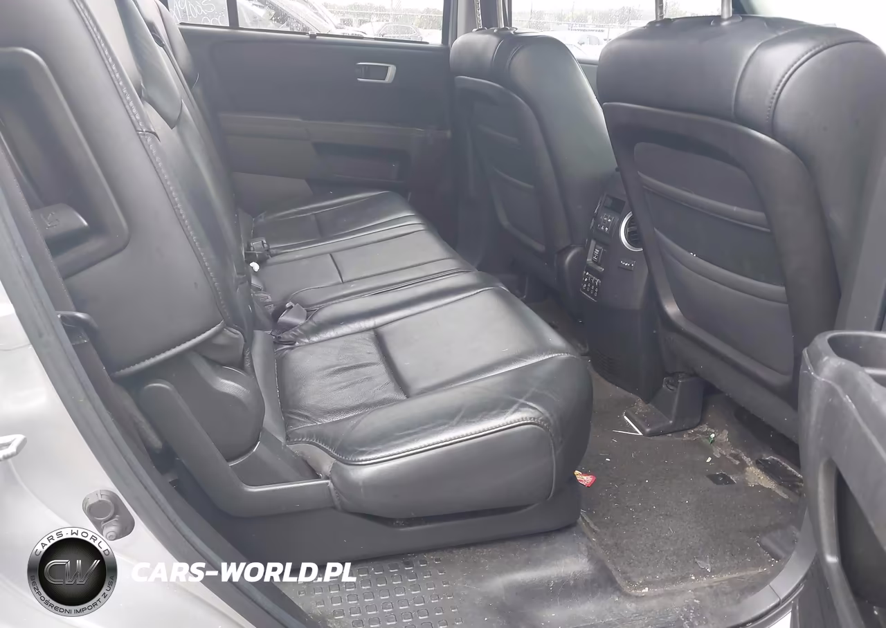 2011 Honda Pilot Touring VIN:5FNYF4H91BB507358 - 8