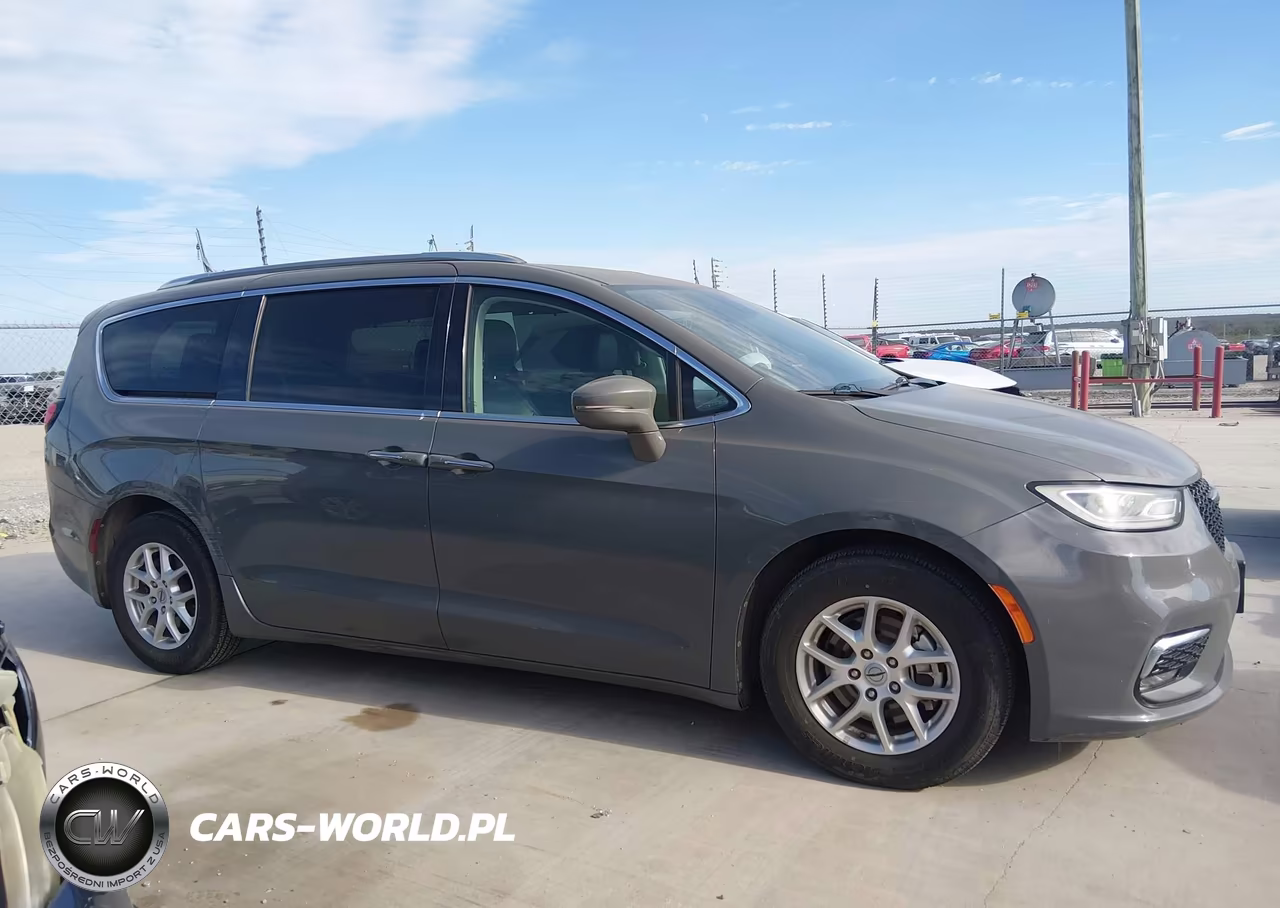 2021 Chrysler Pacifica Touring L VIN:2C4RC1BG3MR598367 - 13
