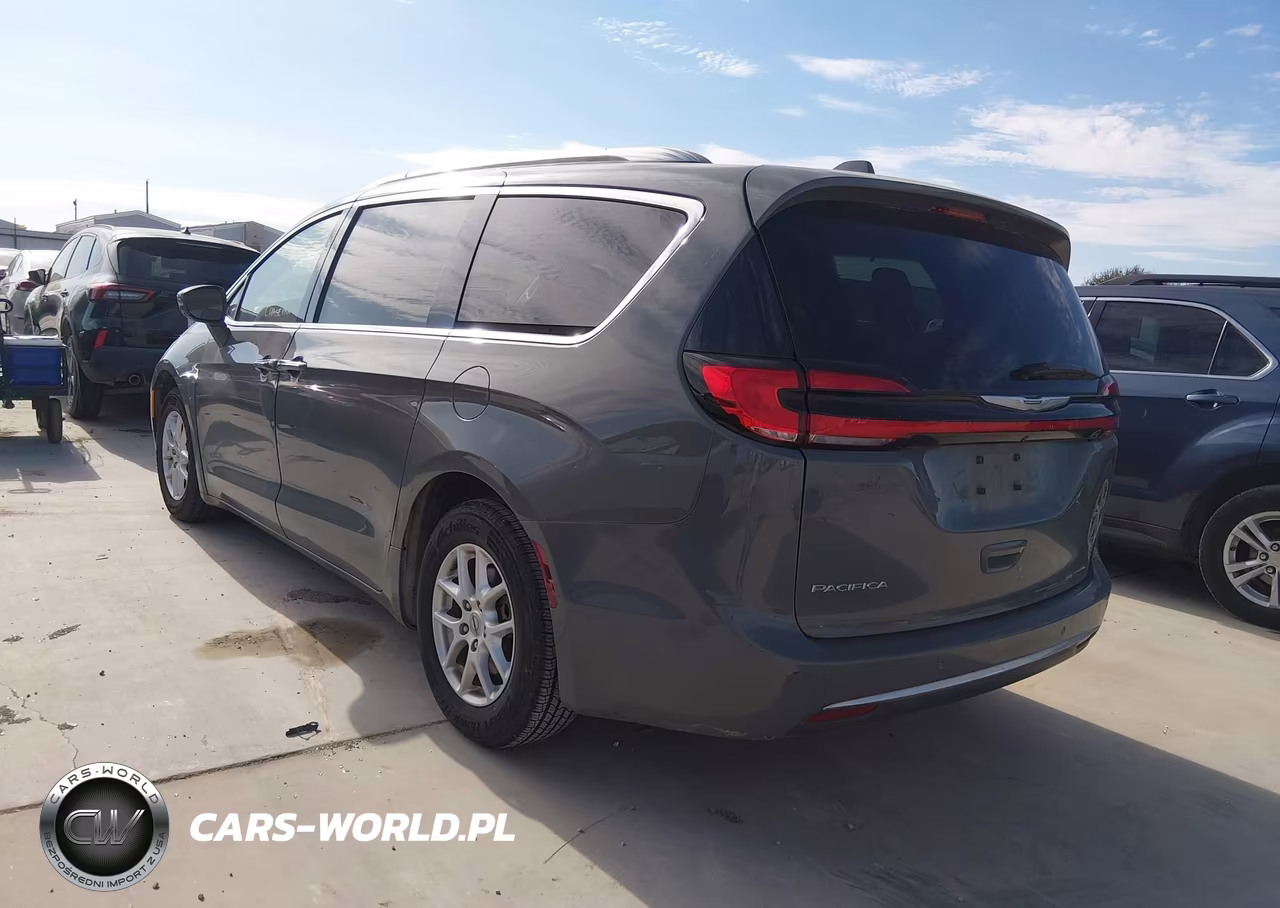 2021 Chrysler Pacifica Touring L VIN:2C4RC1BG3MR598367 - 3