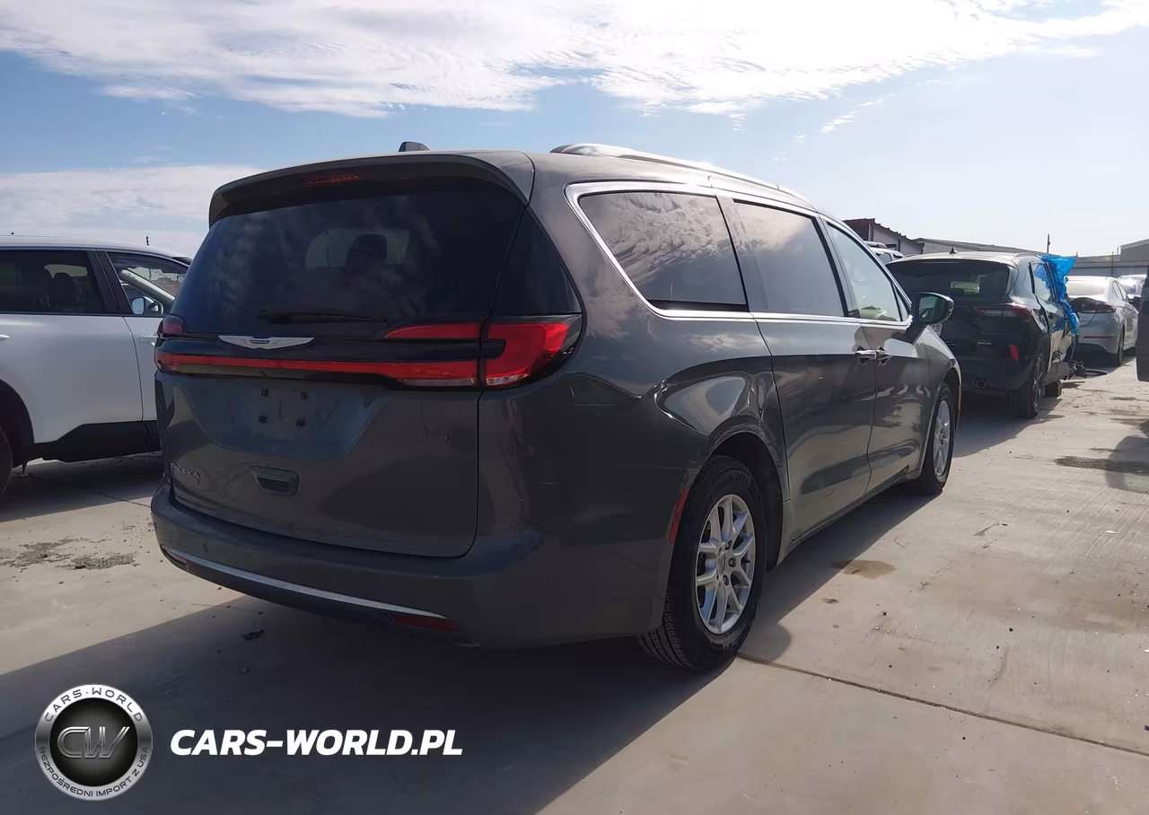 2021 Chrysler Pacifica Touring L VIN:2C4RC1BG3MR598367 - 4