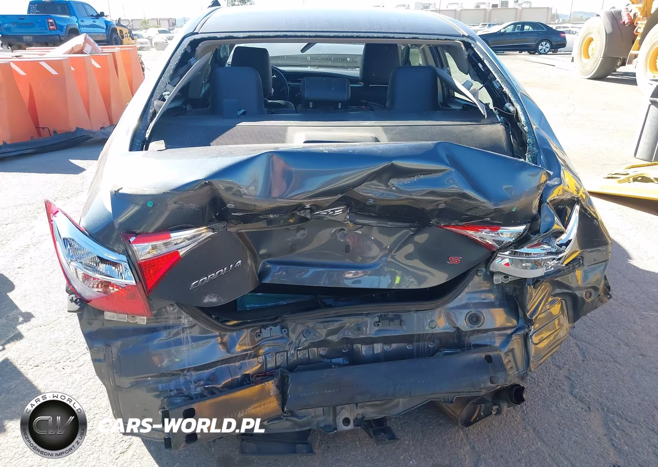 2016 Toyota Corolla S Plus VIN:2T1BURHEXGC631470 - 17