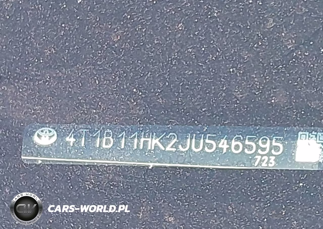 2018 Toyota Camry Se VIN:4T1B11HK2JU546595 - 17